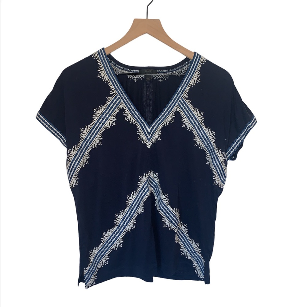 J Crew Embroidered Deep V Neck Square Cut Lightweight Tee Shirt size Small S